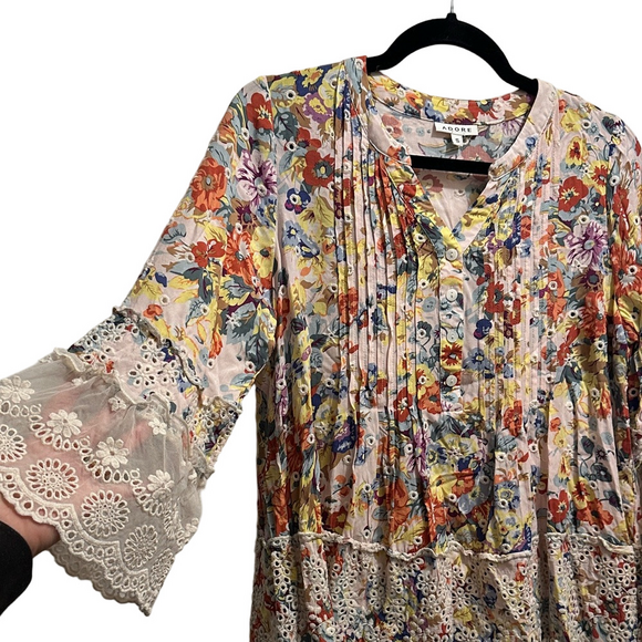 Adore Vibrant Floral Blouse with Lace Accents - Picture 1 of 16